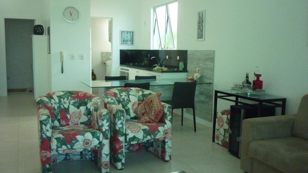 águas Do Santinho Apartamento
